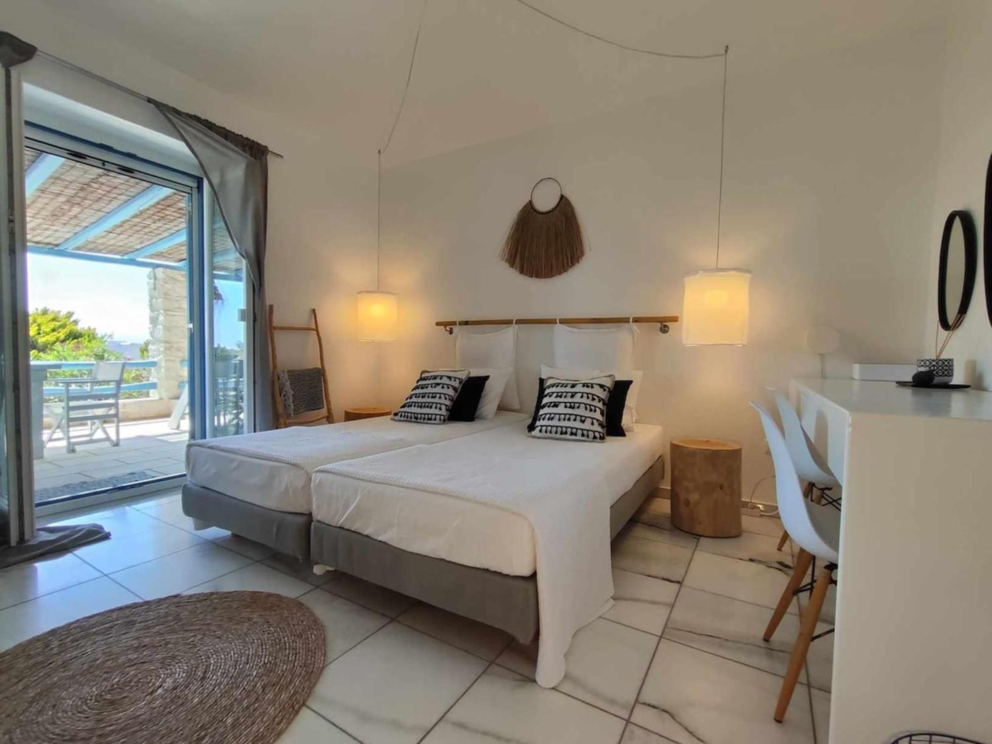 Island Magic - Seaview Villa With Jacuzzi Pool Ampelas Eksteriør billede